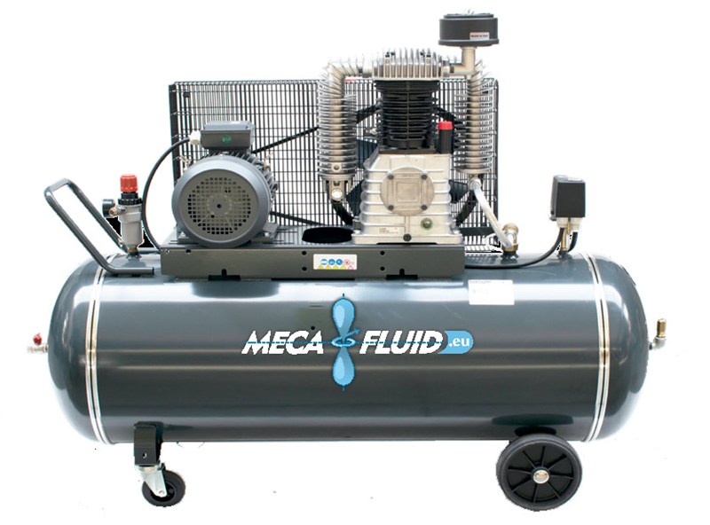 Zuigercompressor - 850 l/min - 270 l - 11 bar - 2 cilinders - 2 trappen - 5,5 kW - 400 VAC TRI