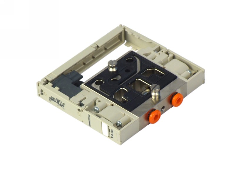 Multimach - 1x 5/2 Monostable - Ø4mm ext. - Electro-Pneumatic command